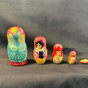 Disney princess nesting doll set